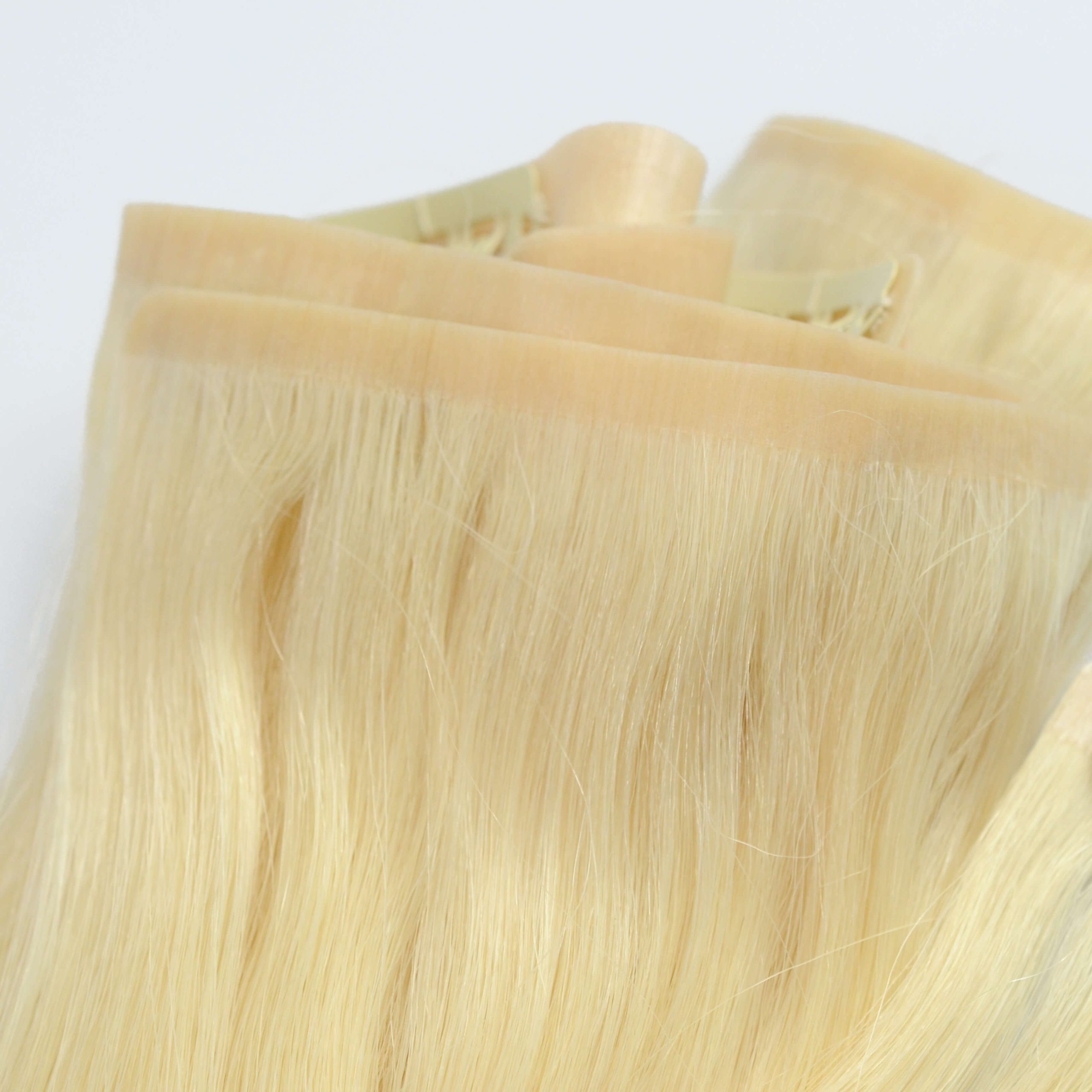 Seamless Clip in Hair Extensions - Image 3
